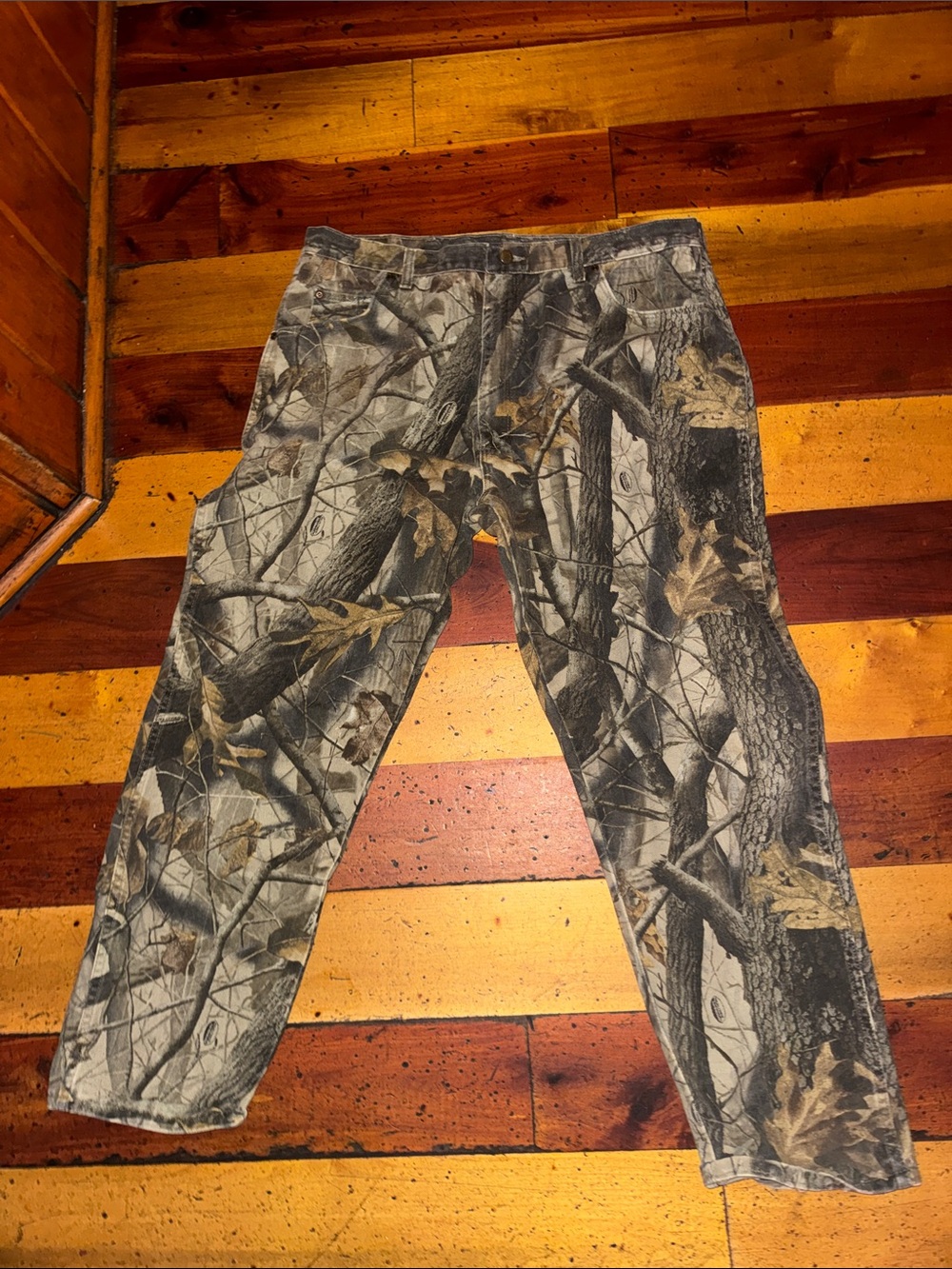 Wrangler Rugged Wear Men's Realtree Camo Hunting Pants - Gray/Brown 42x32